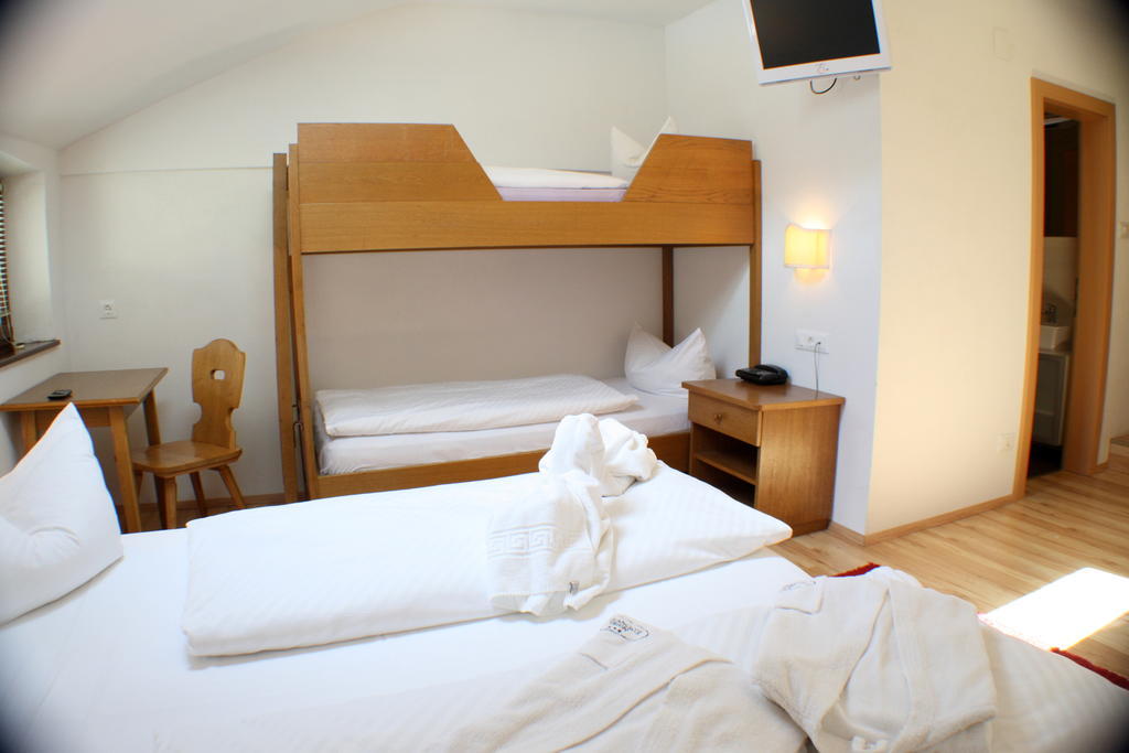 Hotel Etschquelle เรเซีย ห้อง รูปภาพ