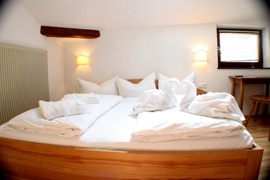 Hotel Etschquelle เรเซีย ภายนอก รูปภาพ