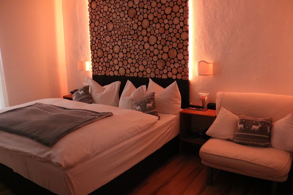 Hotel Etschquelle เรเซีย ภายนอก รูปภาพ